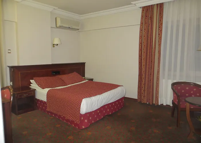 奥兹尔汉酒店 酒店 2*