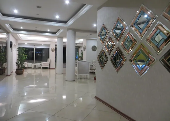 Отель Ozilhan 2*